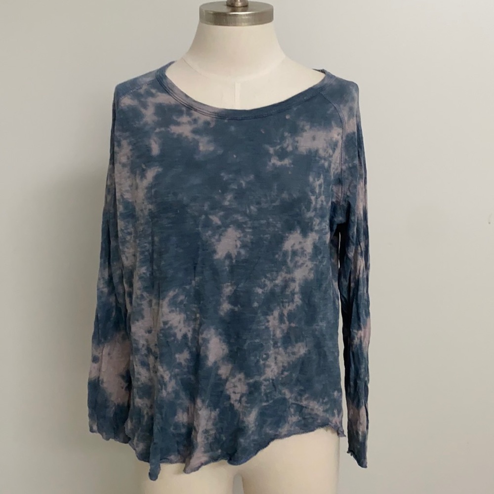 Blue tie dye asymmetrical long sleeve top